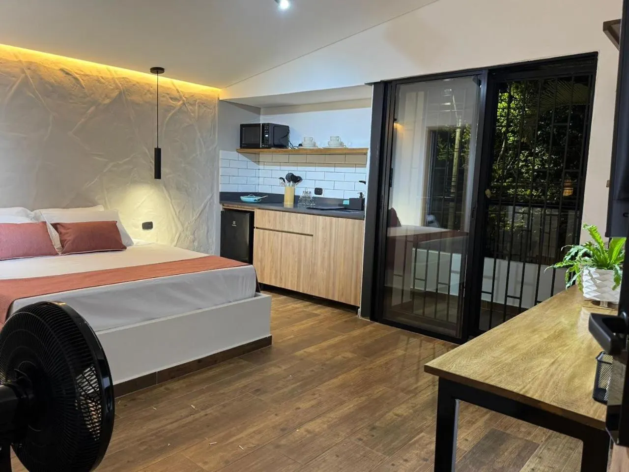 Homestay Stadium Home Shelter Medellin