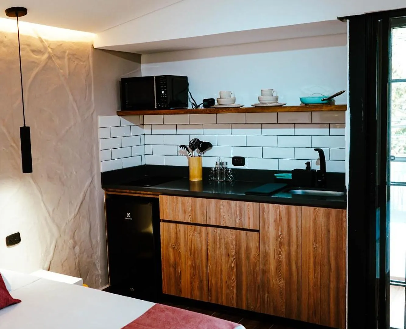 Homestay Stadium Home Shelter Medellin Colombia
